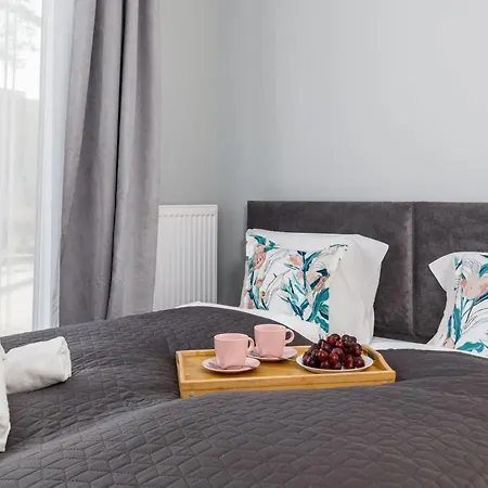 아파트 Stylish Rybacka With Parking By Renters 미에드지보드지