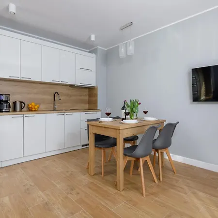 Stylish Rybacka With Parking By Renters *