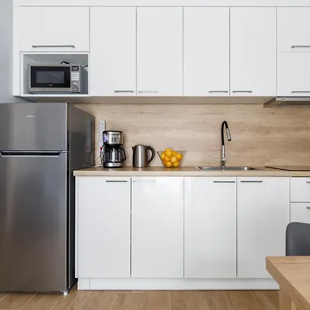 아파트 Stylish Rybacka With Parking By Renters 미에드지보드지