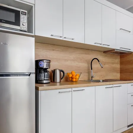 Stylish Rybacka With Parking By Renters *